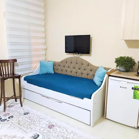 Karen Hotel *